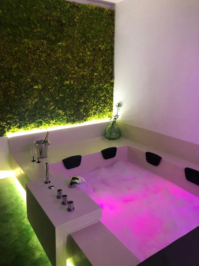 Suite61 Altamura Luaran gambar