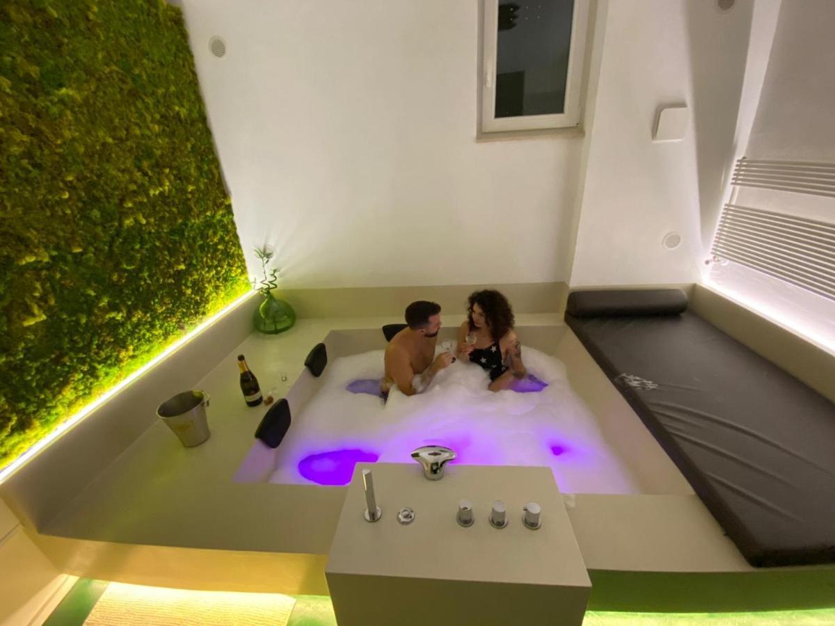 Suite61 Altamura Luaran gambar